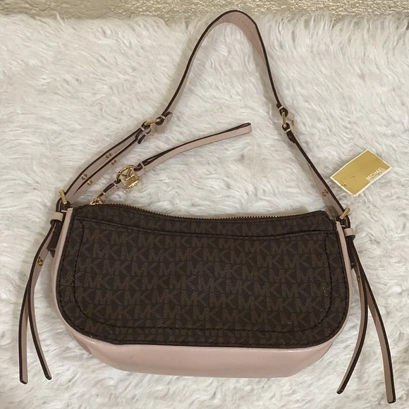 Micheal Kors Camden XS Pouchette - Picture 9 of 13